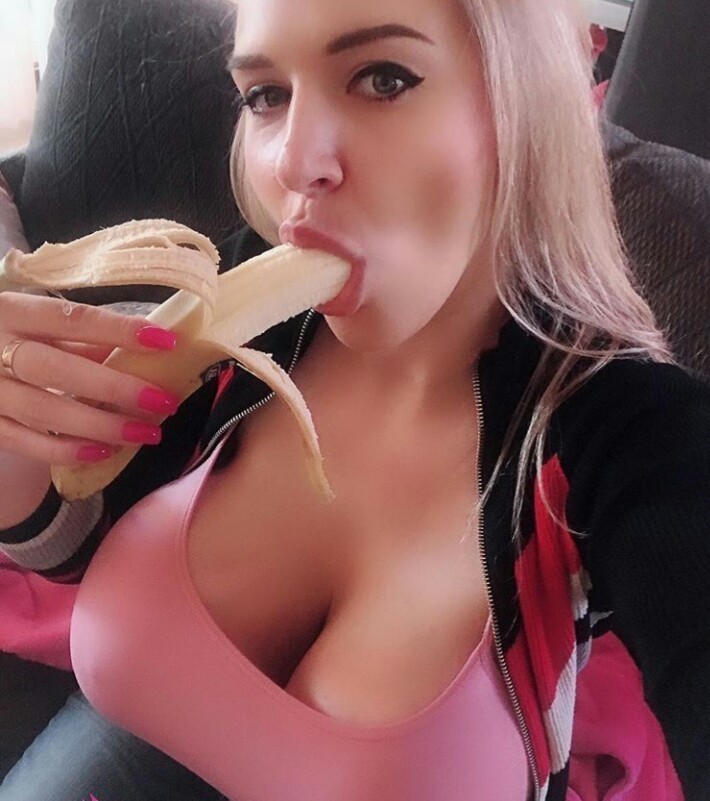 Horny if female is using banana ???