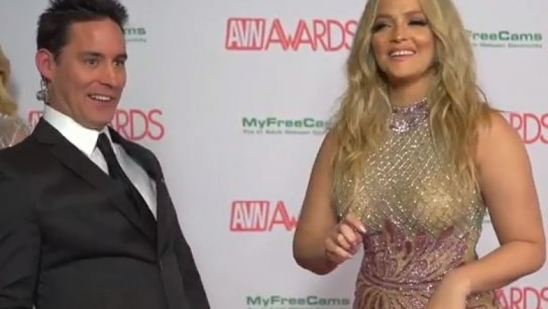 2018 AVN Awards Red Carpet Interview with Alexis Texas