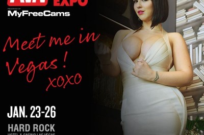 Larkin Love Ready to Rock the Crowds at Pornhub’s AEE Booth